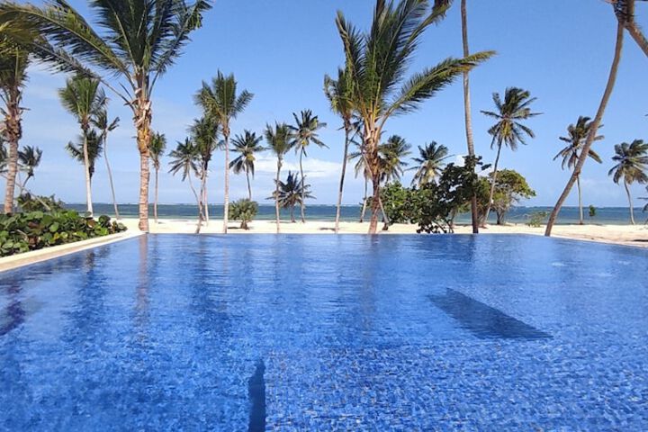 Pool 113 of 259