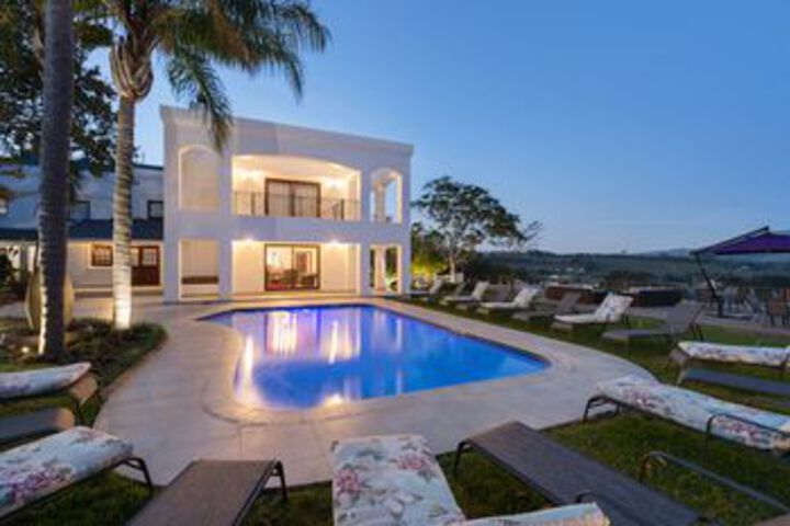 Pool 190 of 211