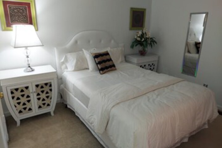 Room 28 of 64