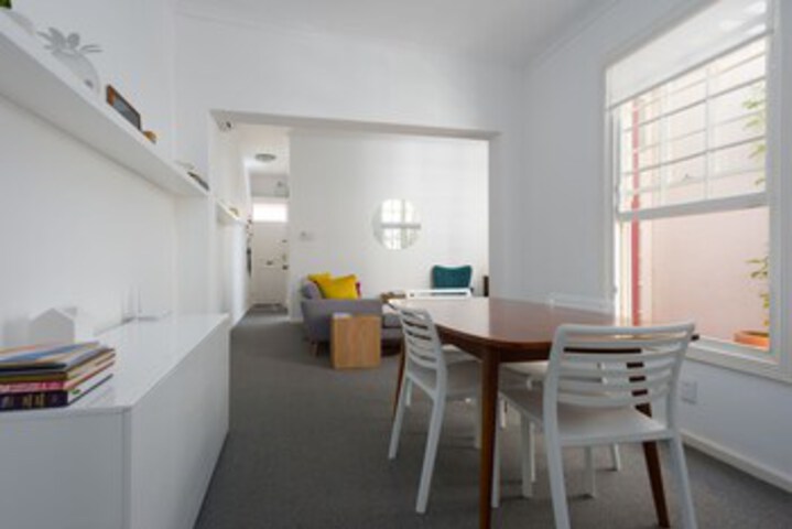 Room 9 of 16