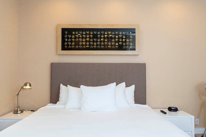 Room 74 of 107