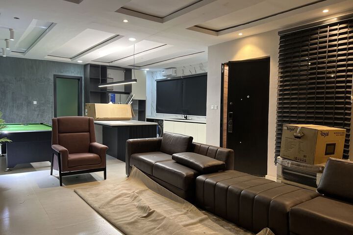 Room 8 of 26