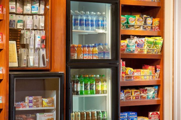 Snack bar