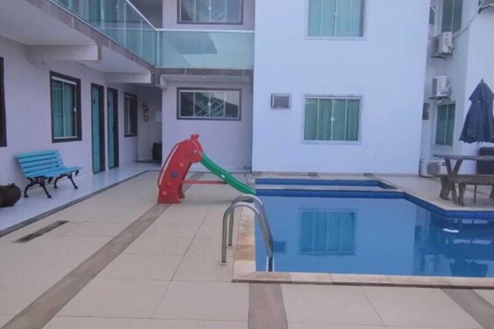 Pool 119 of 159