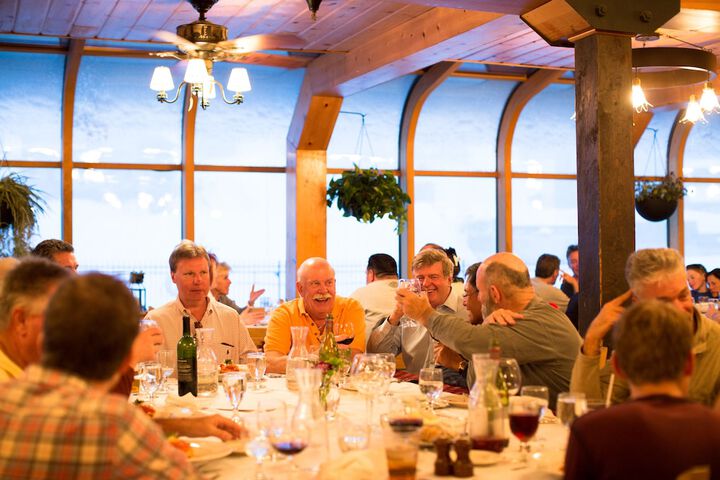 Dining 43 of 64