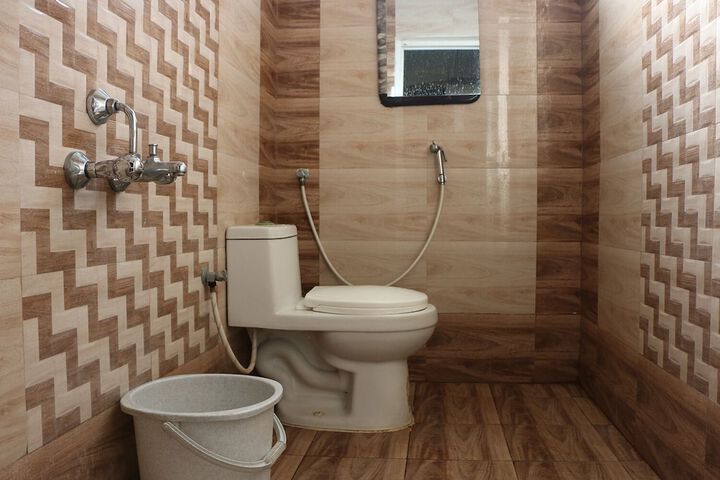 Room 16 of 25