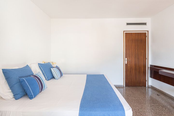 Room 41 of 234
