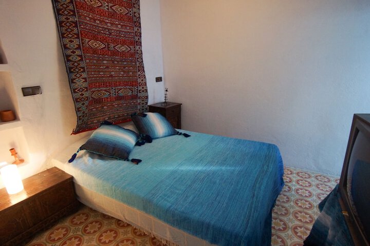 Room 12 of 65