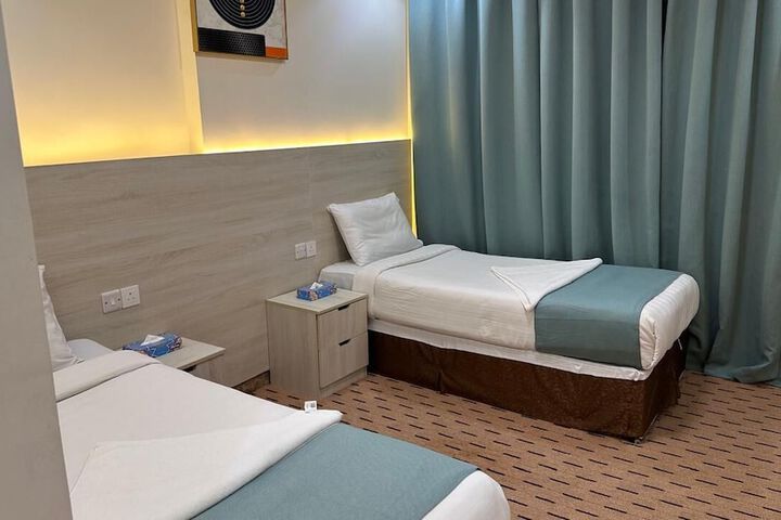 Room 3 of 6