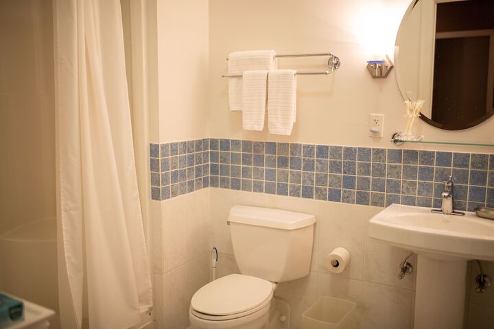 Room 75 of 107