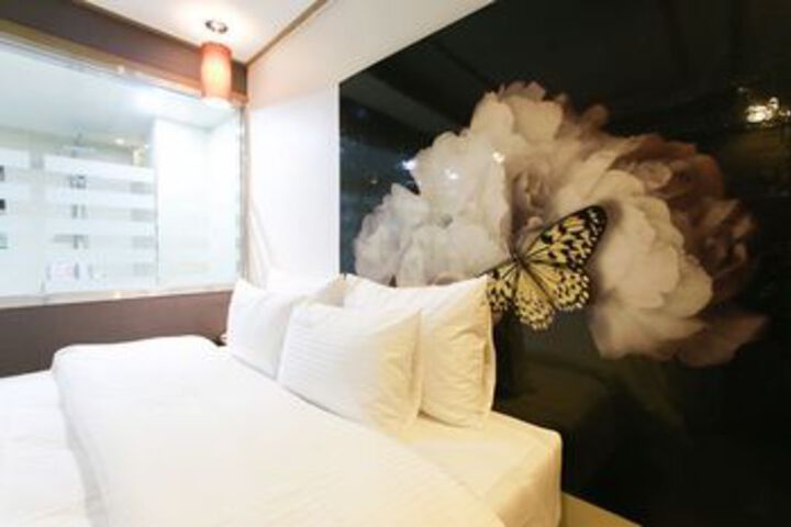 Room 12 of 44
