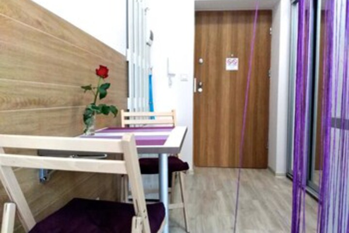 Room 25 of 99