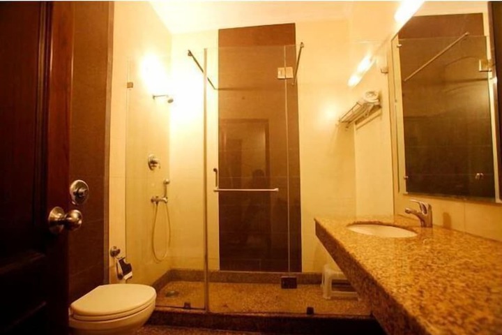 Room 19 of 28