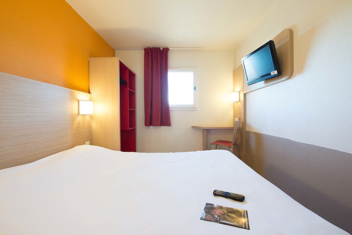 Room 26 of 44