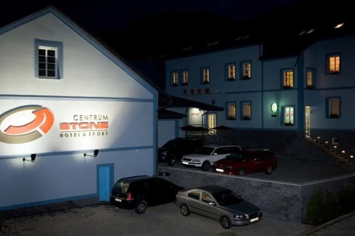 Centrum Stone