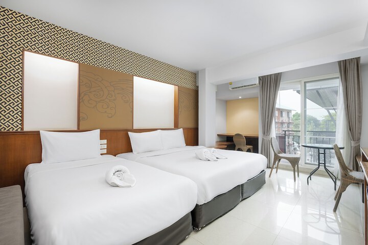 Room 19 of 47