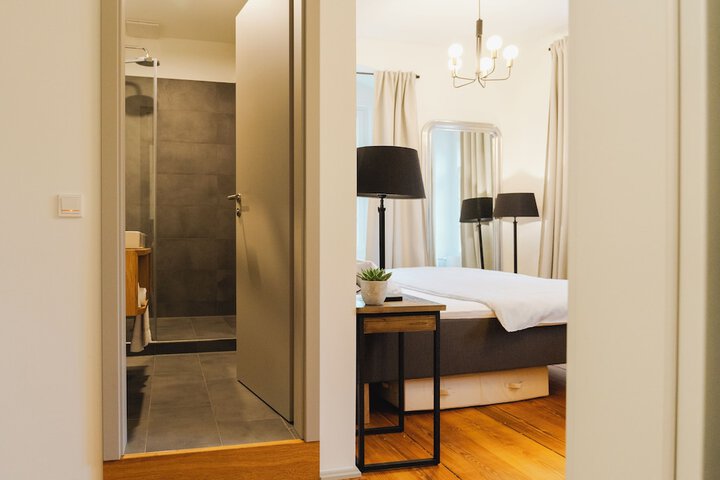 Room 21 of 64