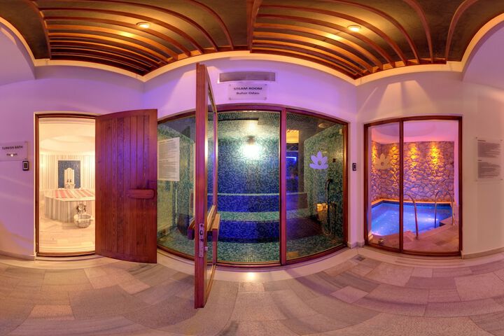 Relaxing Spa