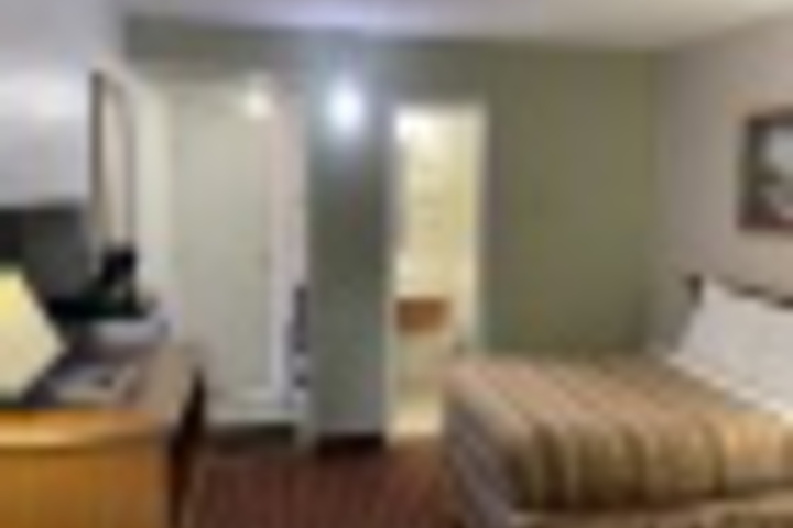 Room 171 of 228