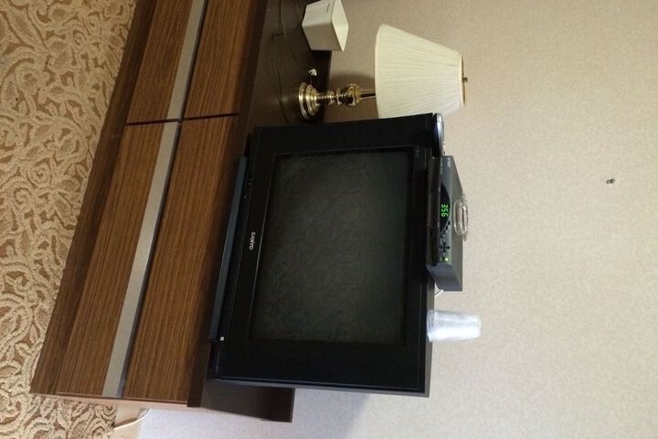 Room 6 of 20