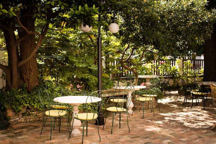 Terrace/Patio 68 of 72