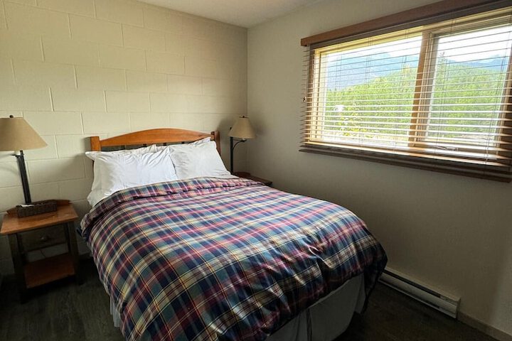 Room 3 of 17