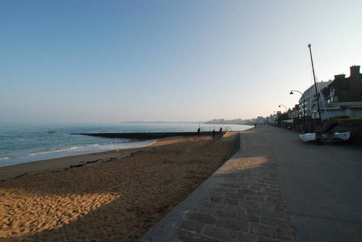 Beach 29 of 33
