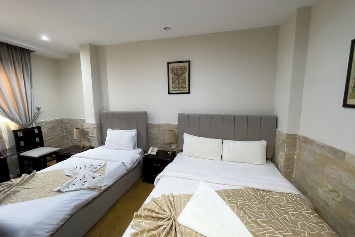 Room 133 of 340