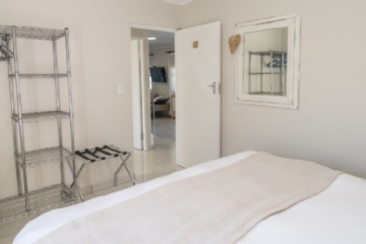 Room 432 of 648