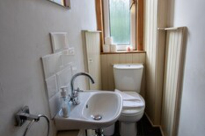 Room 3 of 22