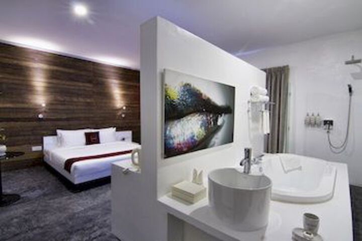 Le Blanc Boutique Hotel