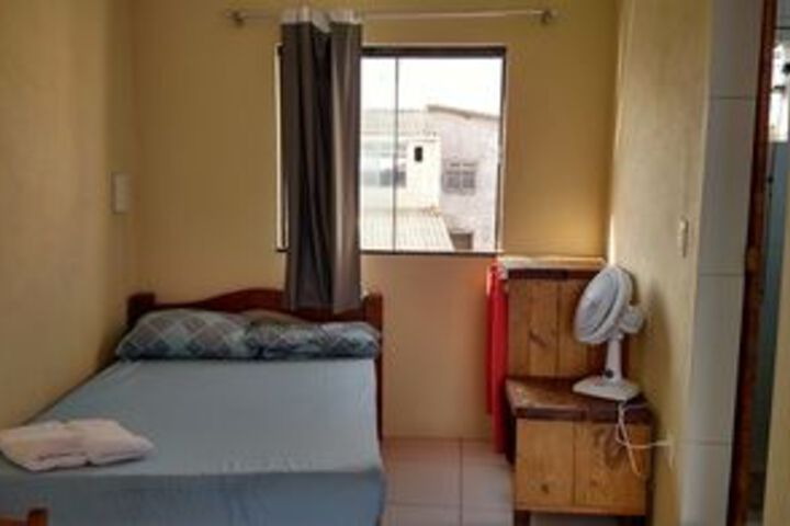 Room 9 of 15