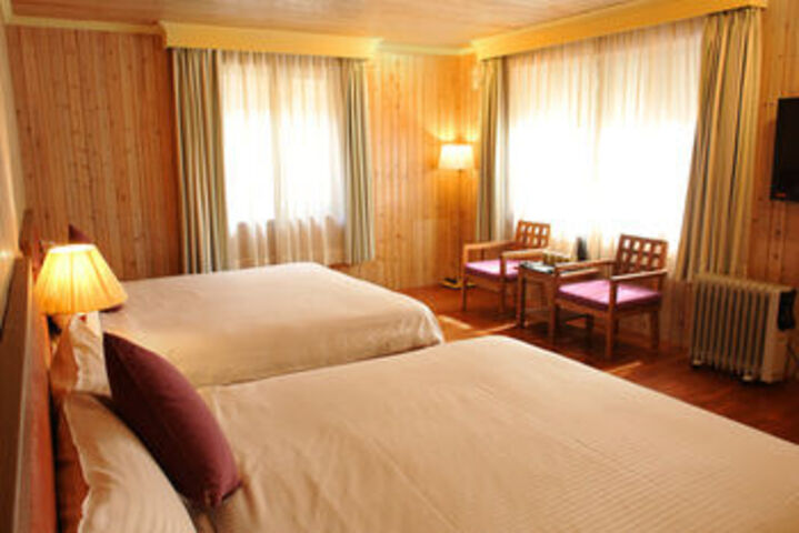 Room 22 of 37