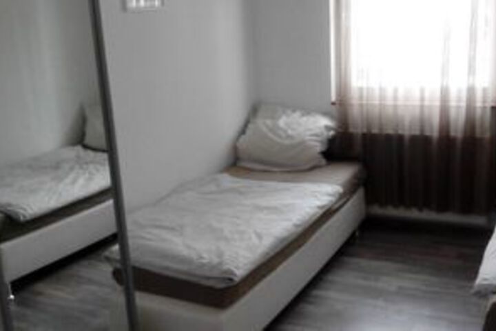 Room 31 of 54