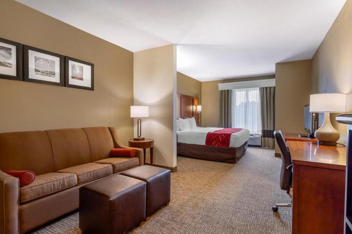 2 Queen Beds Suite (3 of 27)