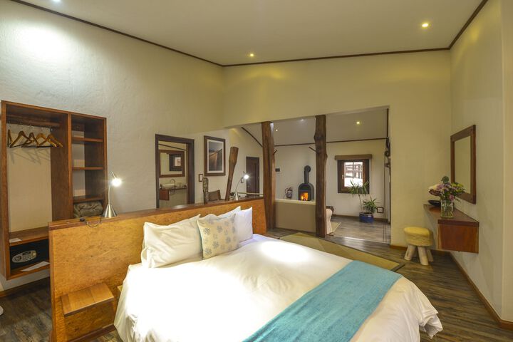 Room 12 of 70