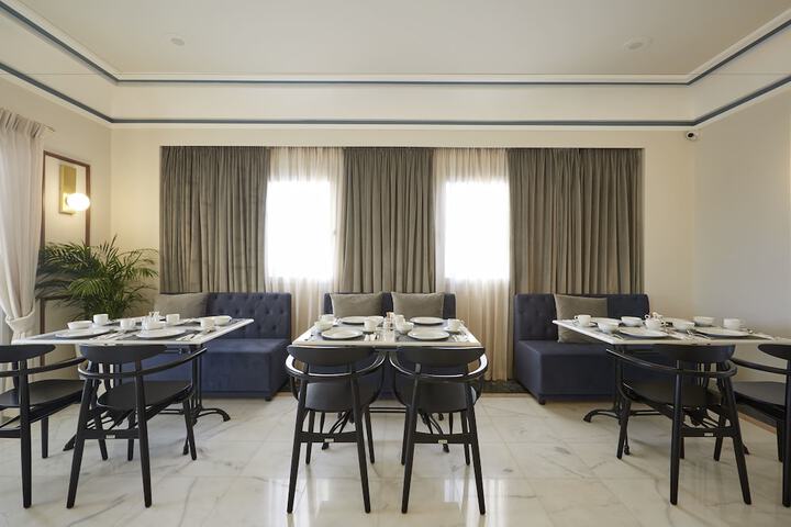 Dining 160 of 219