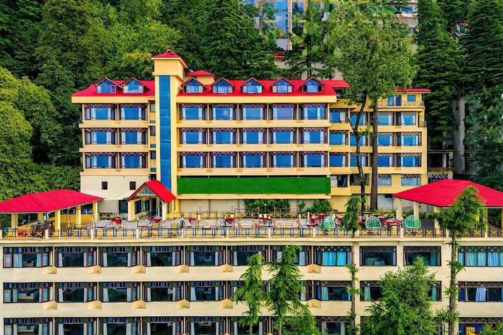 Hotel 74 of 79