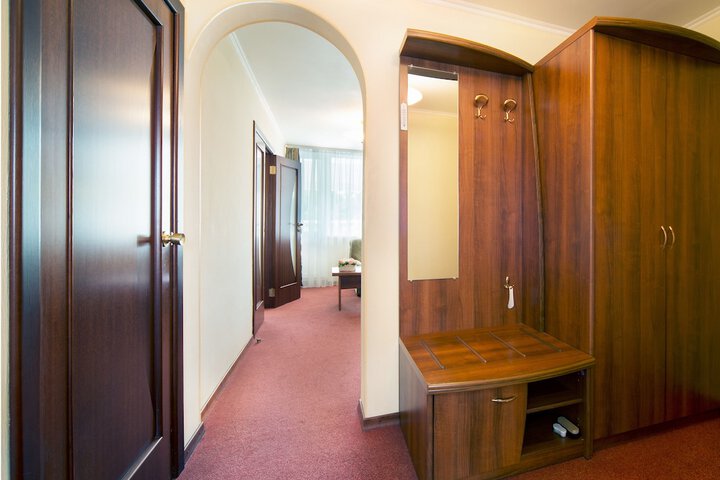 Room 23 of 91