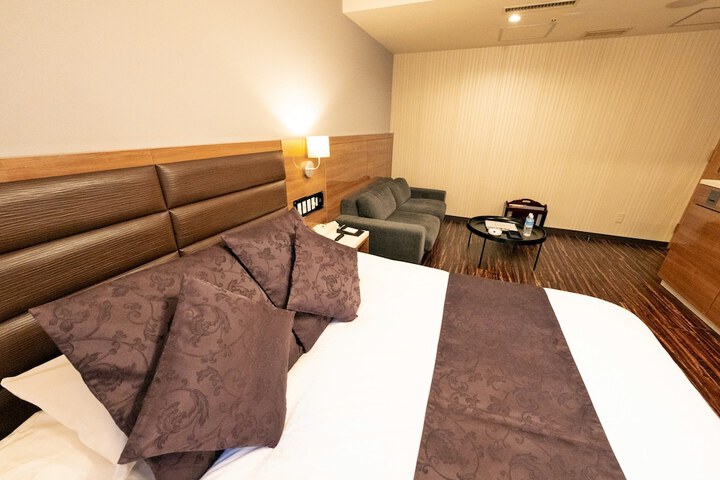 Room 128 of 239