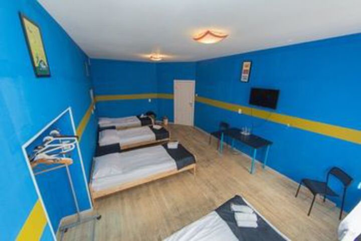 Room 43 of 84