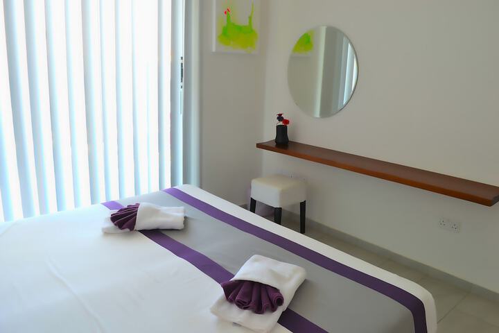 Room 7 of 81