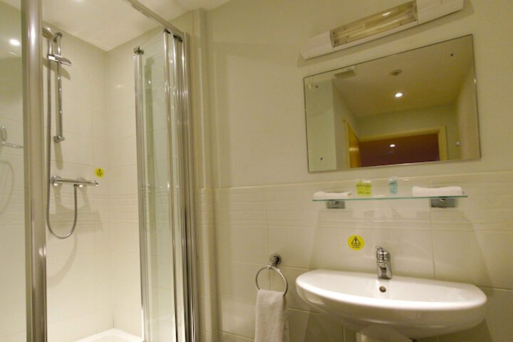 Room 58 of 79