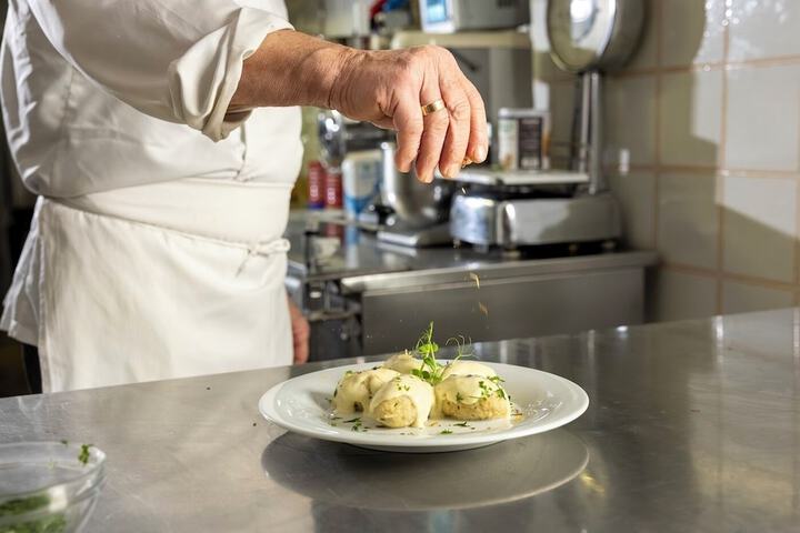 Dining 93 of 154