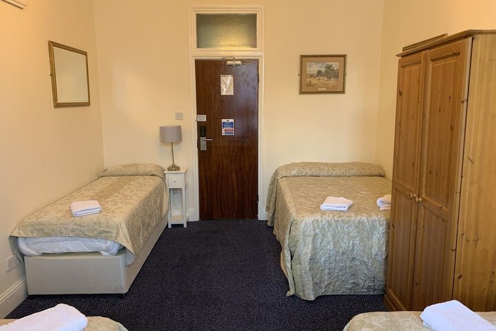 Room 66 of 283