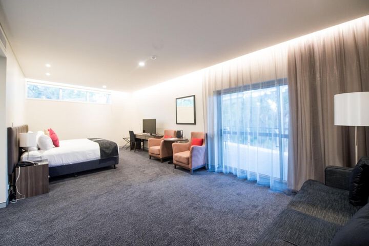 Room 15 of 54