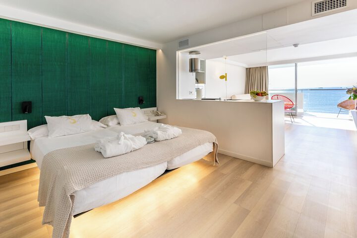 Room 20 of 86