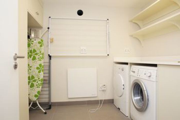 Room 17 of 21