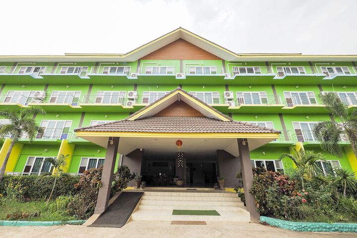 OYO 920 Saensukkho Hotel & Resorts