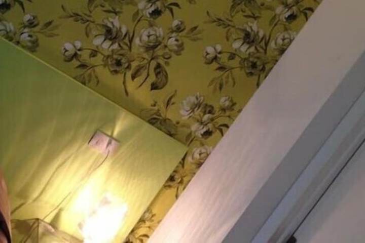 Room 12 of 35
